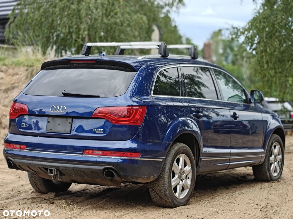 Audi Q7 3.0 TFSI Quattro Tiptronic - 12