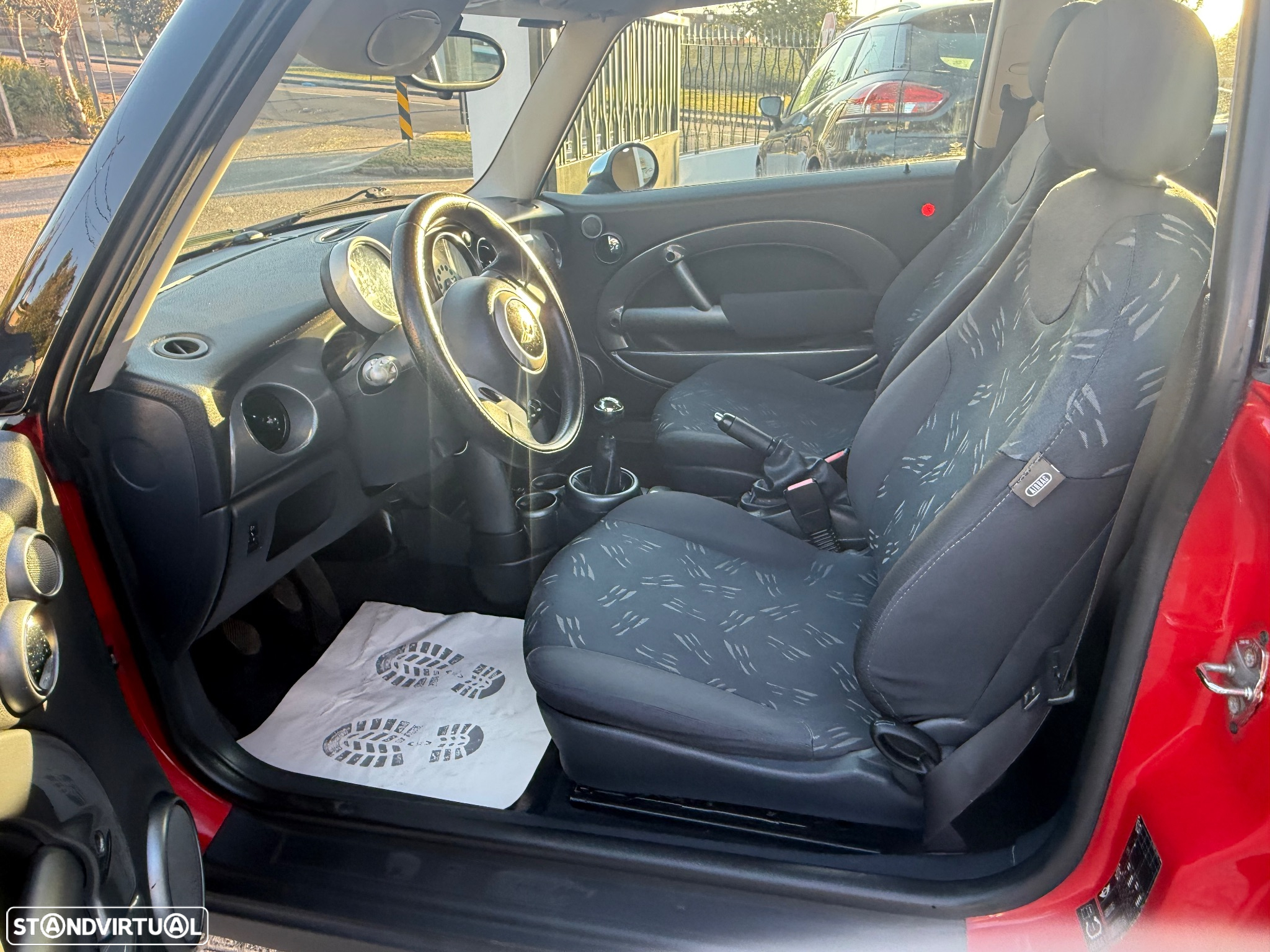 MINI 3 Portas One 1.6 - 8