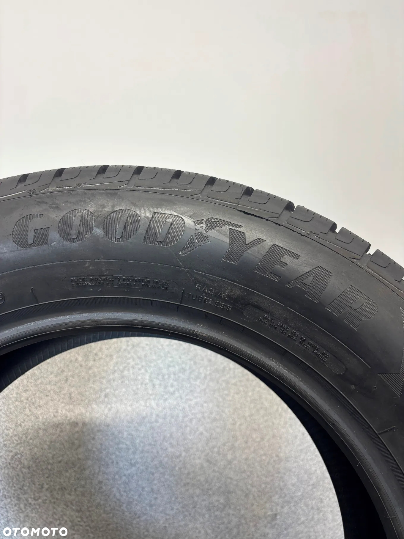 1 OPONA ZIMOWA GOODYEAR 225/65/17 106H SUV ,M+S - 8