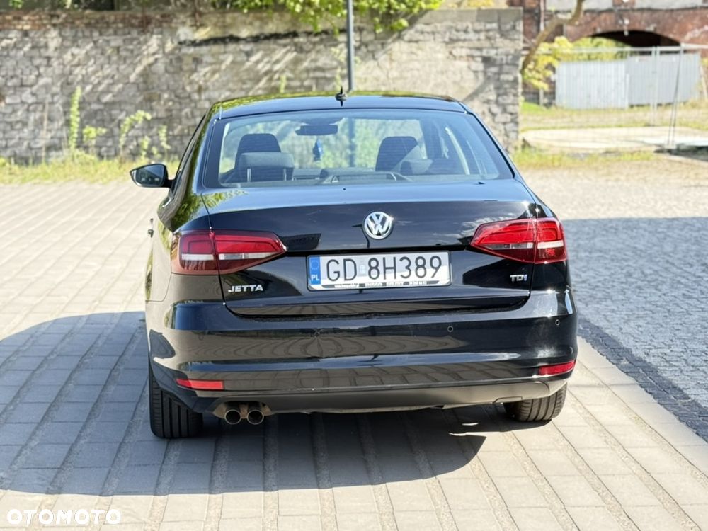 Volkswagen Jetta 2.0 TDI DPF BMT Comfortline - 11