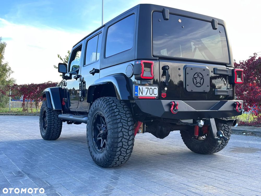 Jeep Wrangler - 4