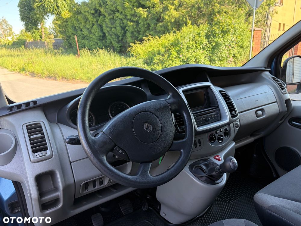 Renault Trafic Vivaro Primastar - 11