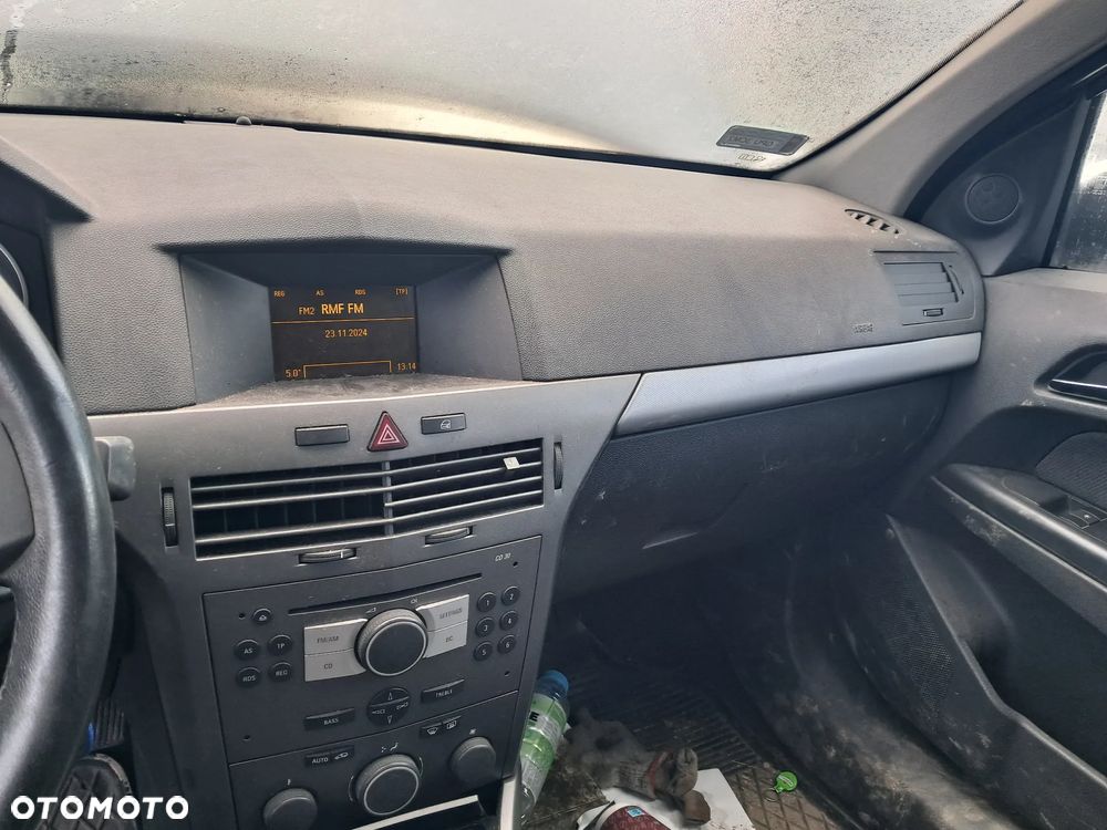 DAWCA CZĘŚCI OPEL ASTRA H KOMBI 2005 1.6 16V Z16XEP KL. Z157 - 8