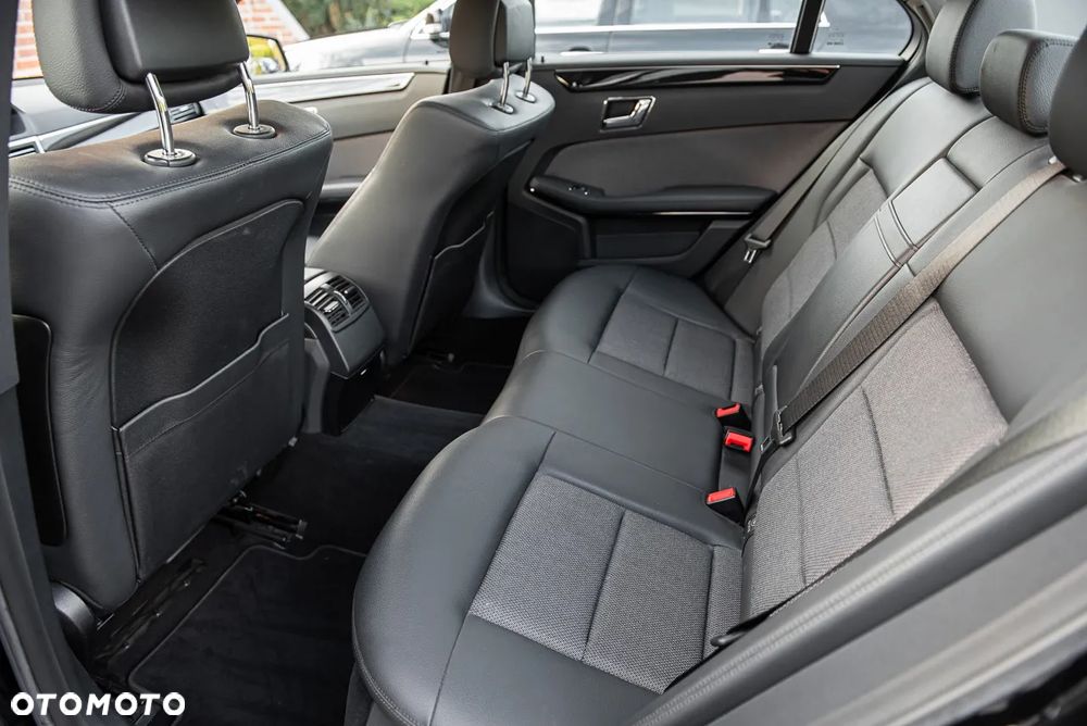 Mercedes-Benz Klasa E 200 CDI Avantgarde - 25