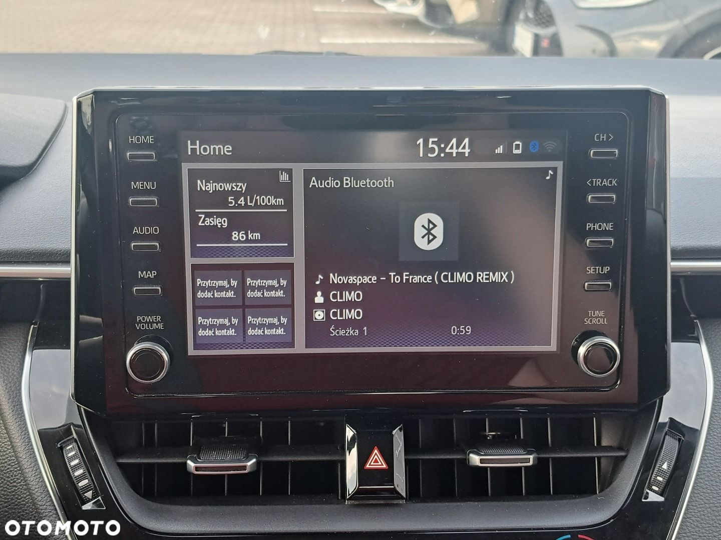 Toyota Corolla - 12