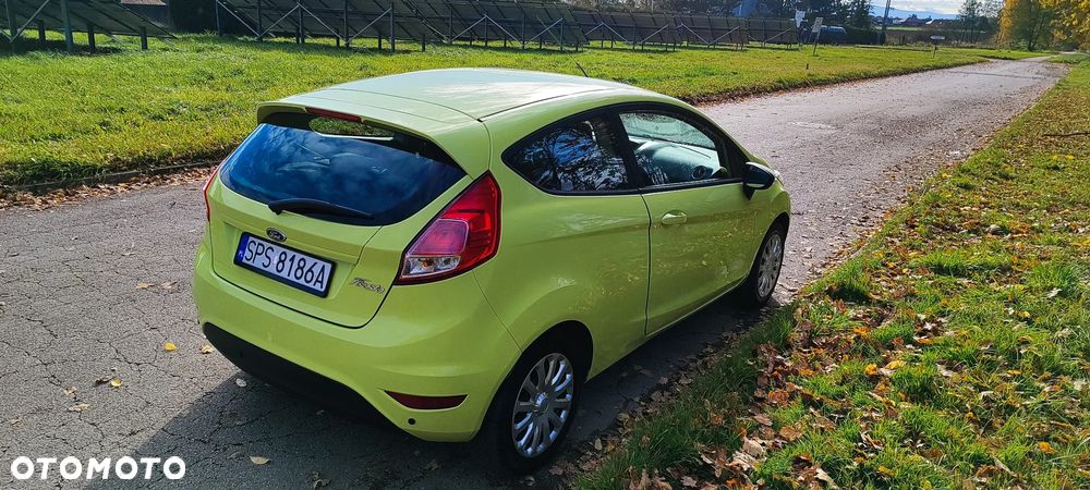 Ford Fiesta - 2