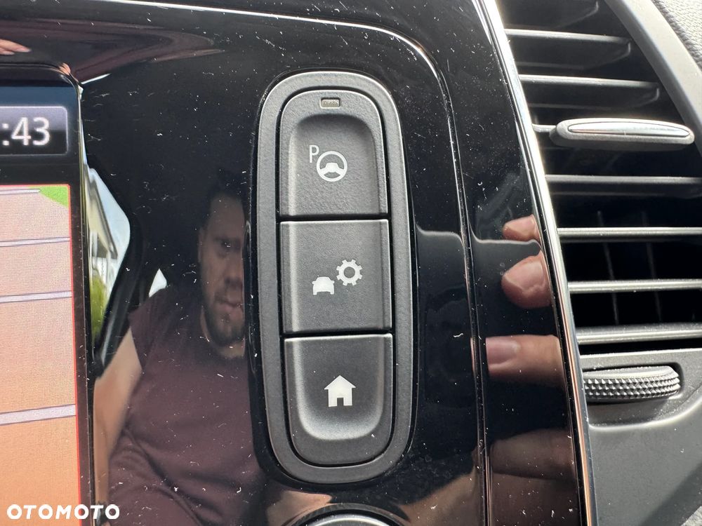 Renault Captur - 29