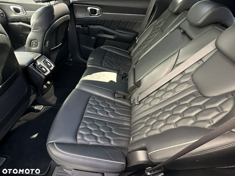 Kia Sorento 1.6 T-GDI PHEV AWD Platinum - 18