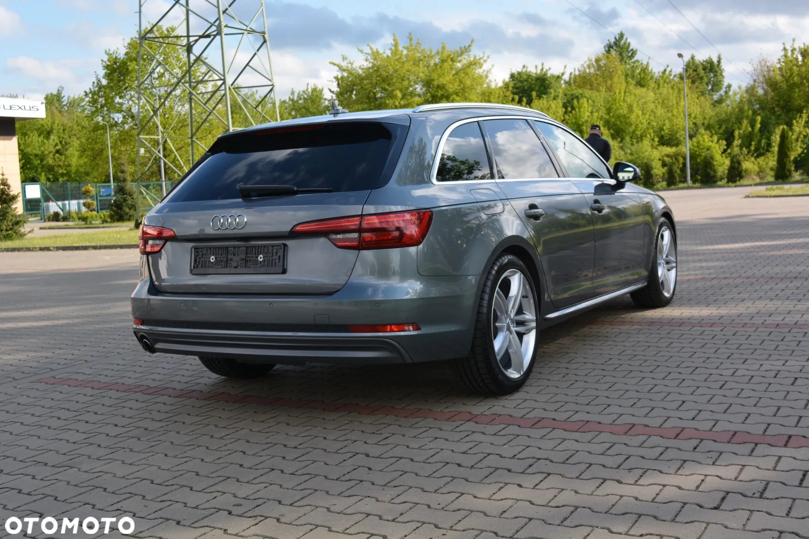 Audi A4 Avant 2.0 TDI DPF clean diesel S line Sportpaket - 35