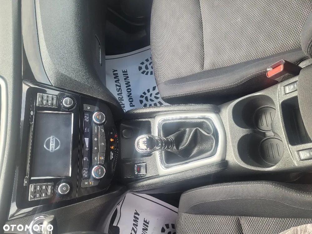 Nissan Qashqai 1.6 dCi DPF acenta - 9