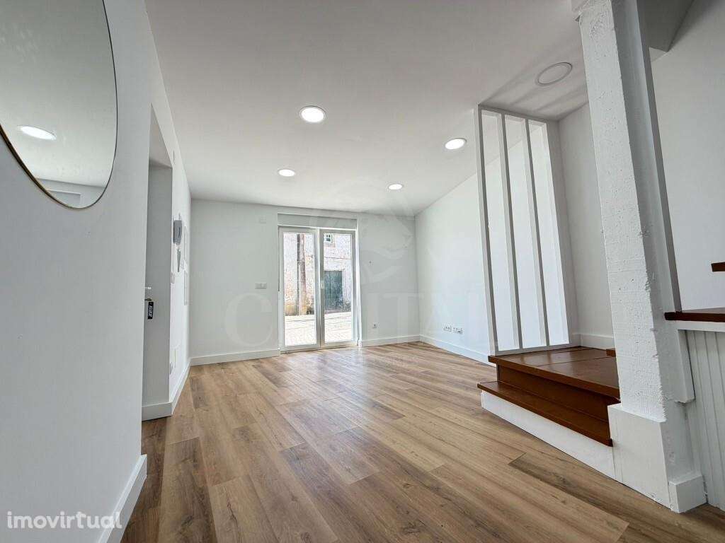 Moradia T3 na Azueira - Grande imagem: 3/15