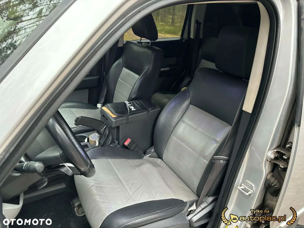 Dodge Nitro 2.8 CRD DPF Automatik SXT - 9