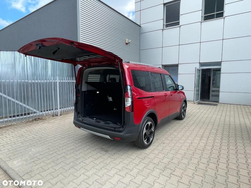 Ford Tourneo Courier - 5