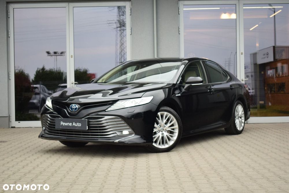 Toyota Camry 2.5 Hybrid Executive CVT - 2