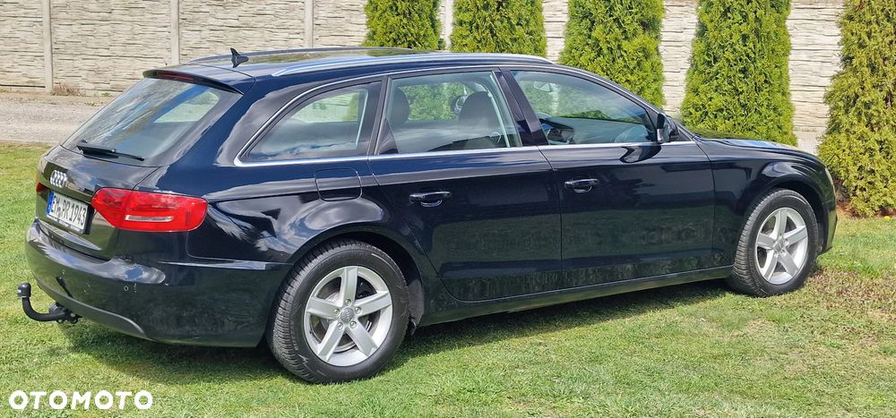 Audi A4 Avant 2.0 TDI DPF multitronic - 11