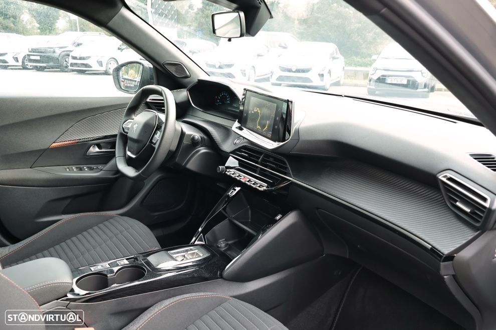 Peugeot e-2008 50 kWh Active Pack - 12