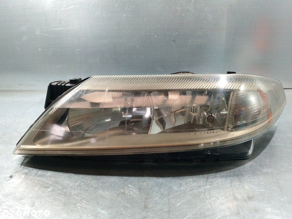 LAMPA LEWA PRZÓD RENAULT LAGUNA II ( 02-07 ) 8200163323  89006908 - 1