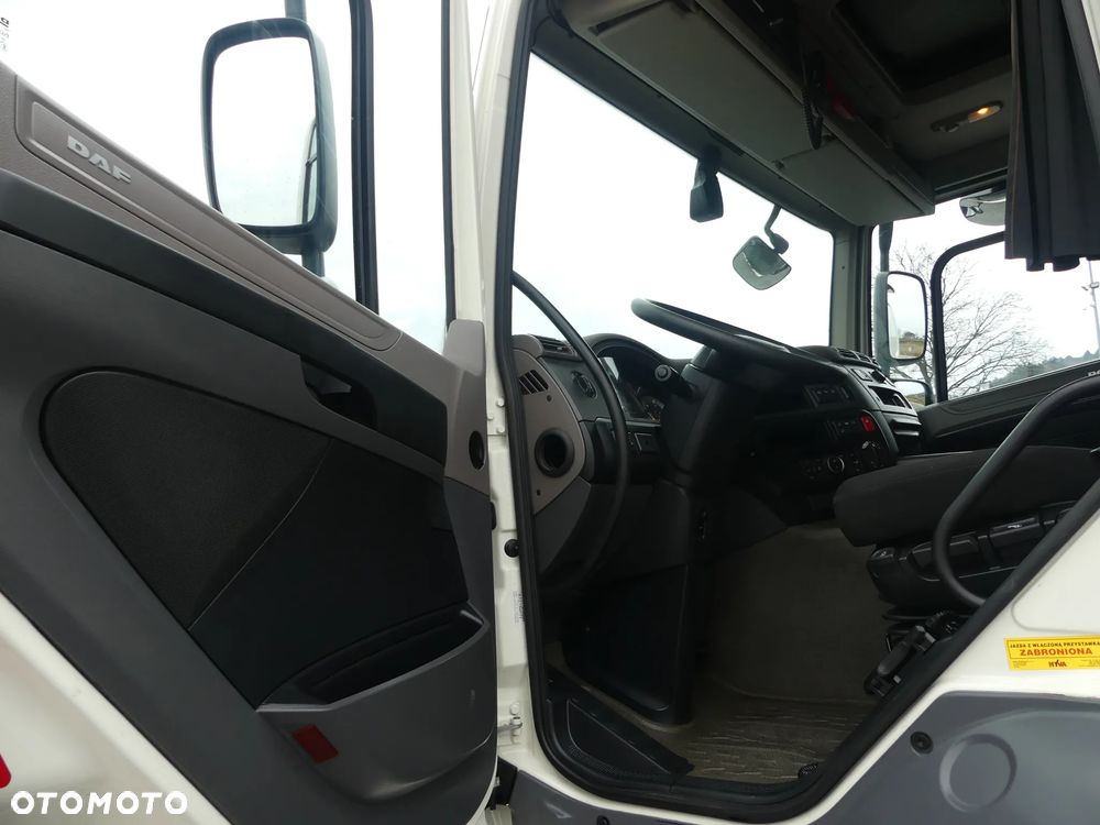 DAF CF 450 / HYDRAULIKA / PEŁNY ADR / CZERWONY PASEK / - 18