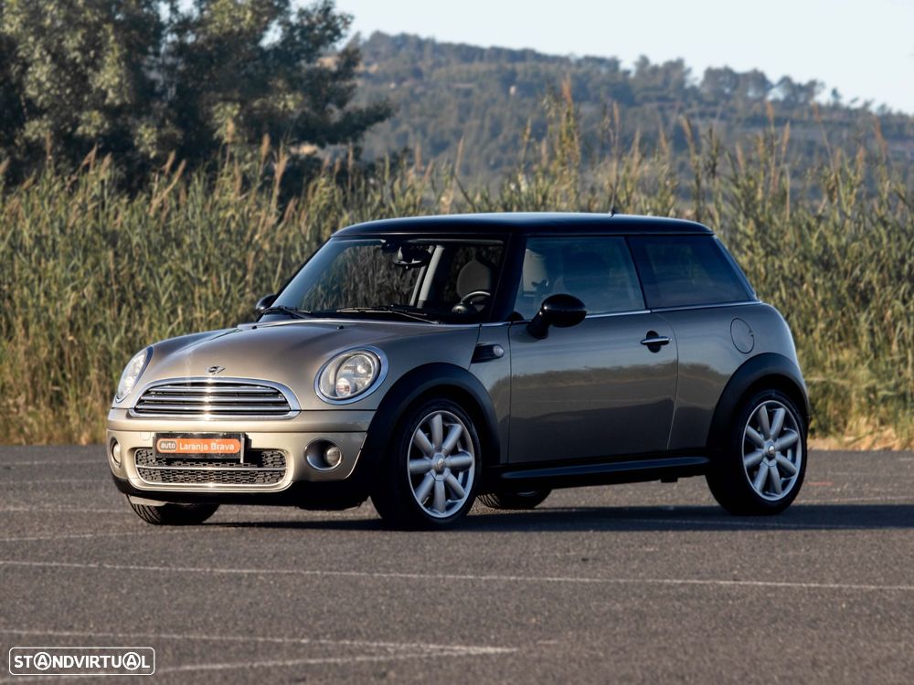 MINI 3 Portas Cooper D - 11