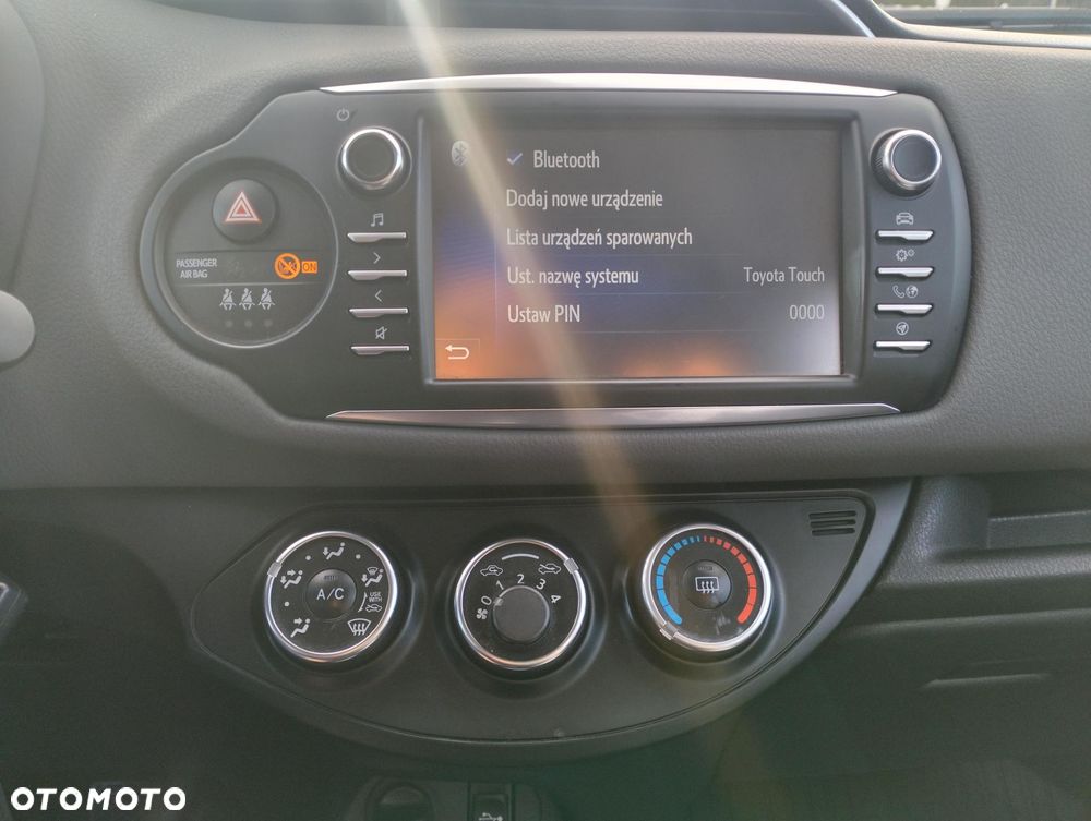 Toyota Yaris - 33