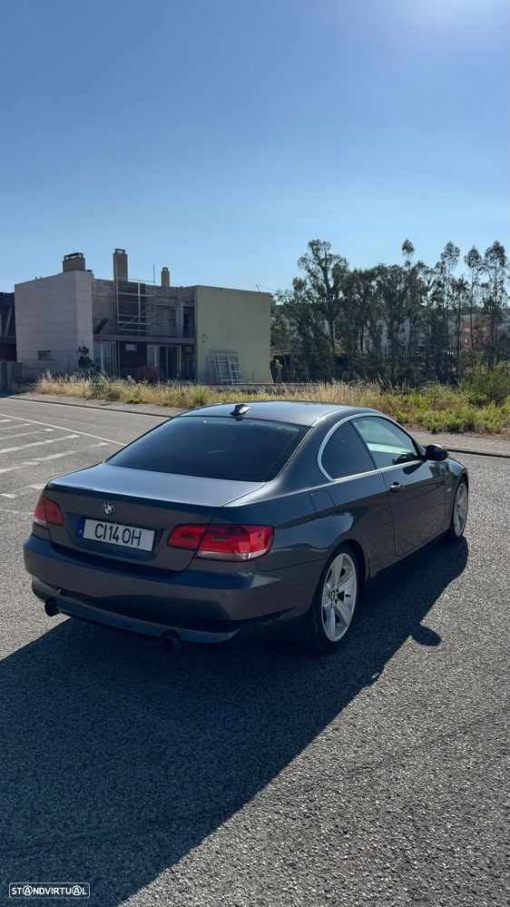BMW 335 - 4