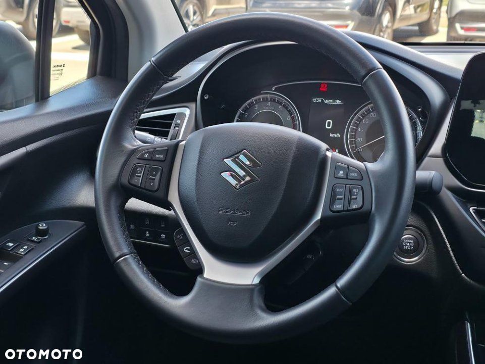 Suzuki SX4 - 17