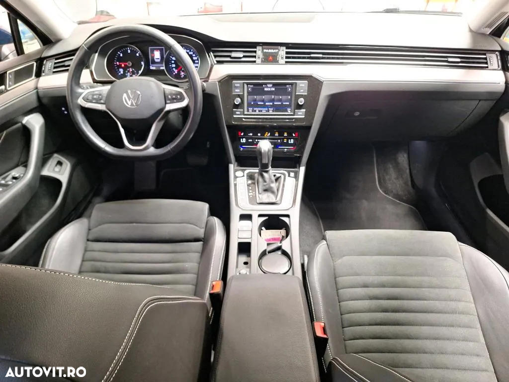 Volkswagen Passat - 3