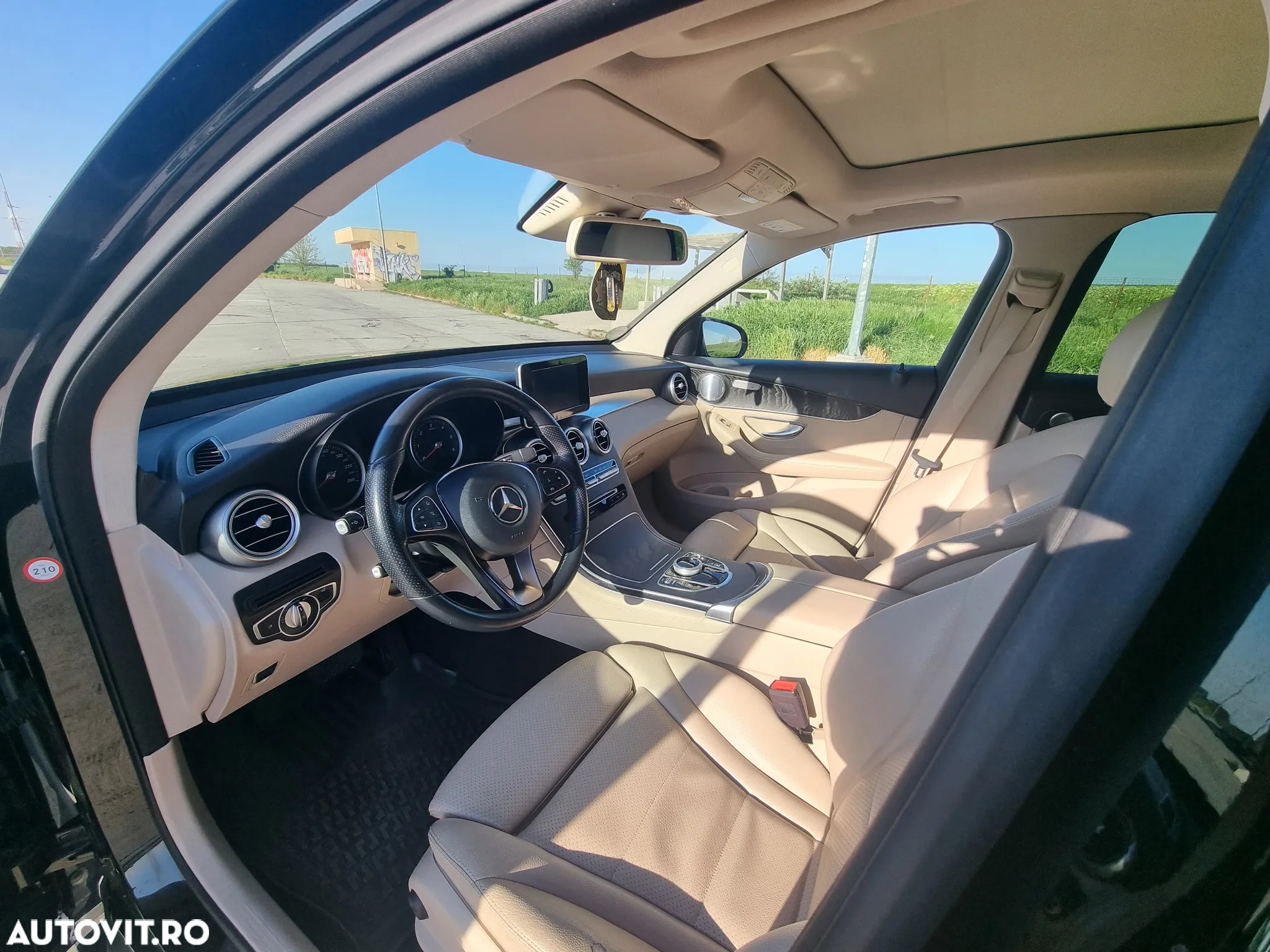 Mercedes-Benz GLC 250 d 4MATIC - 4