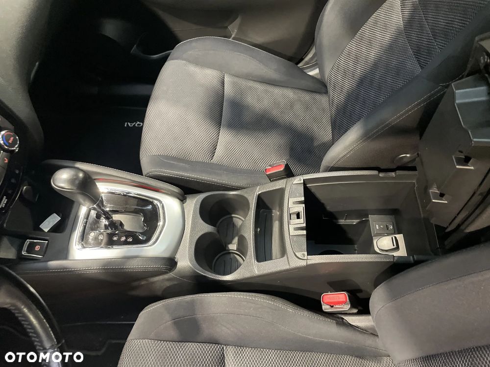 Nissan Qashqai 1.2 DIG-T Tekna Xtronic EU6 - 23