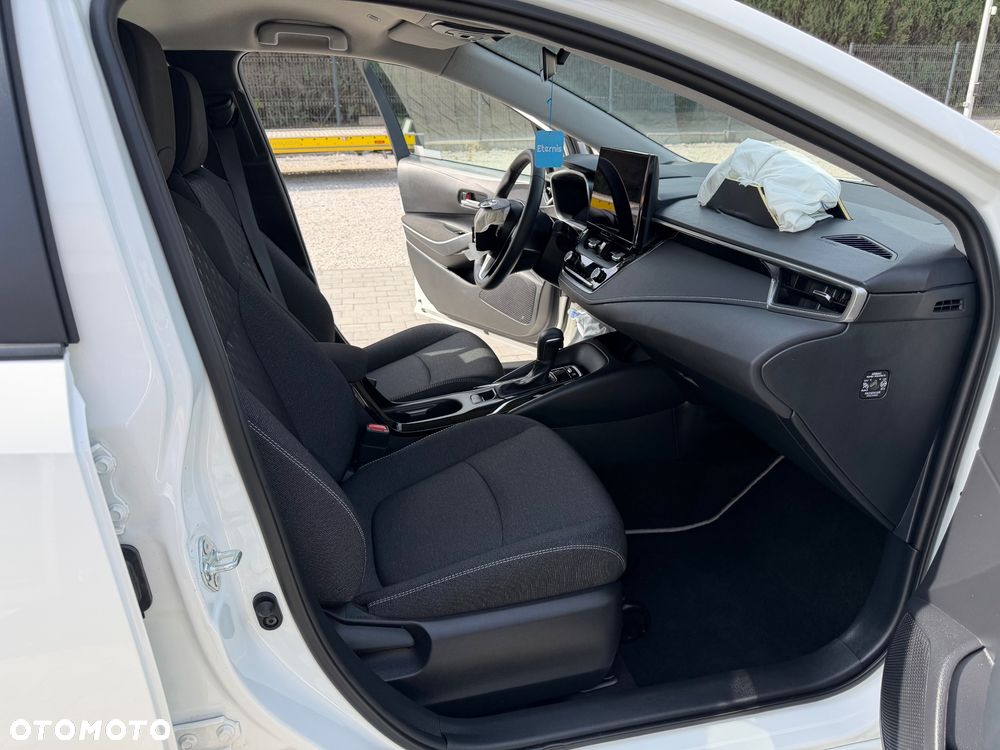 Toyota Corolla 1.8 Hybrid Comfort - 19