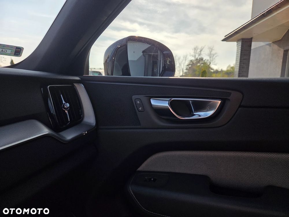 Volvo XC 60 - 12