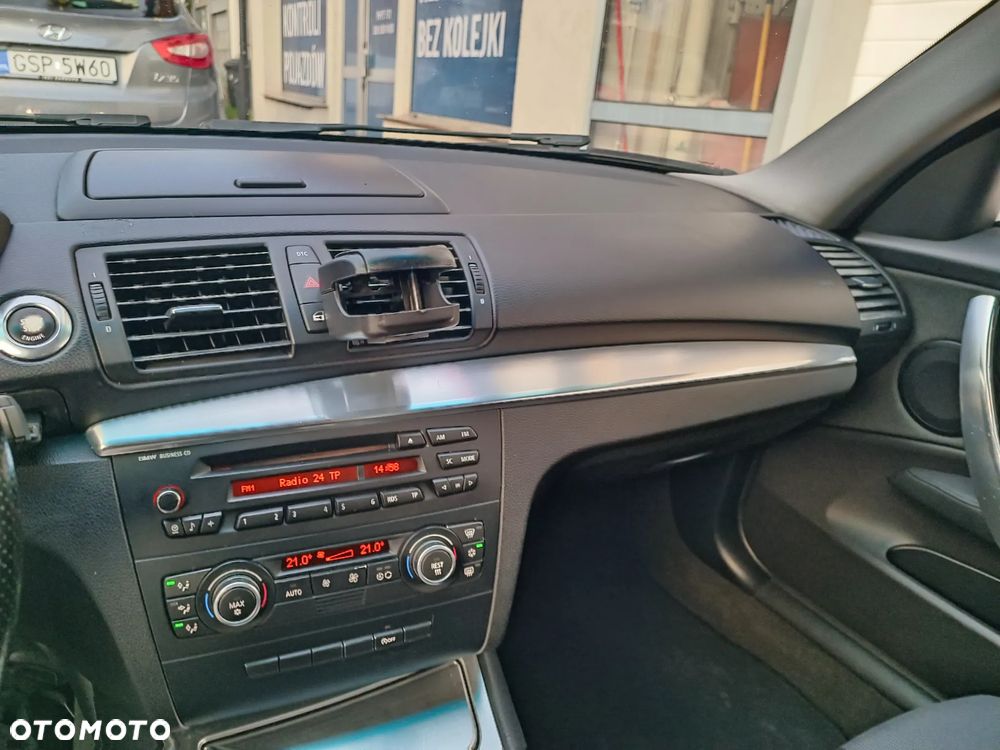 BMW Seria 1 118d DPF Edition Lifestyle - 16