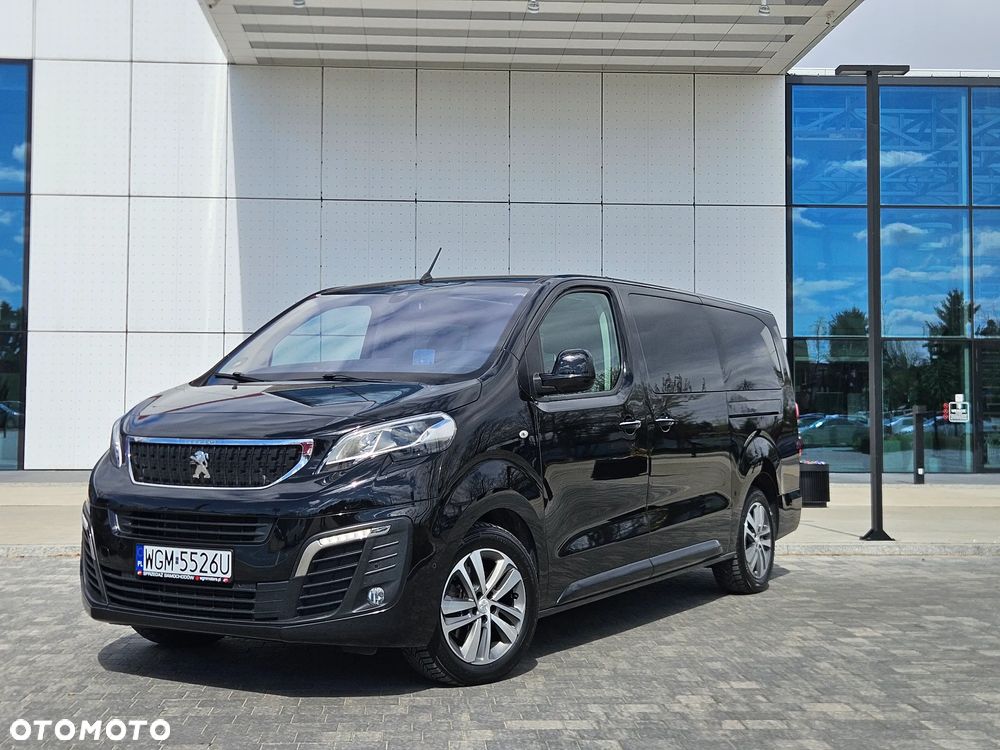 Peugeot Traveller - 1