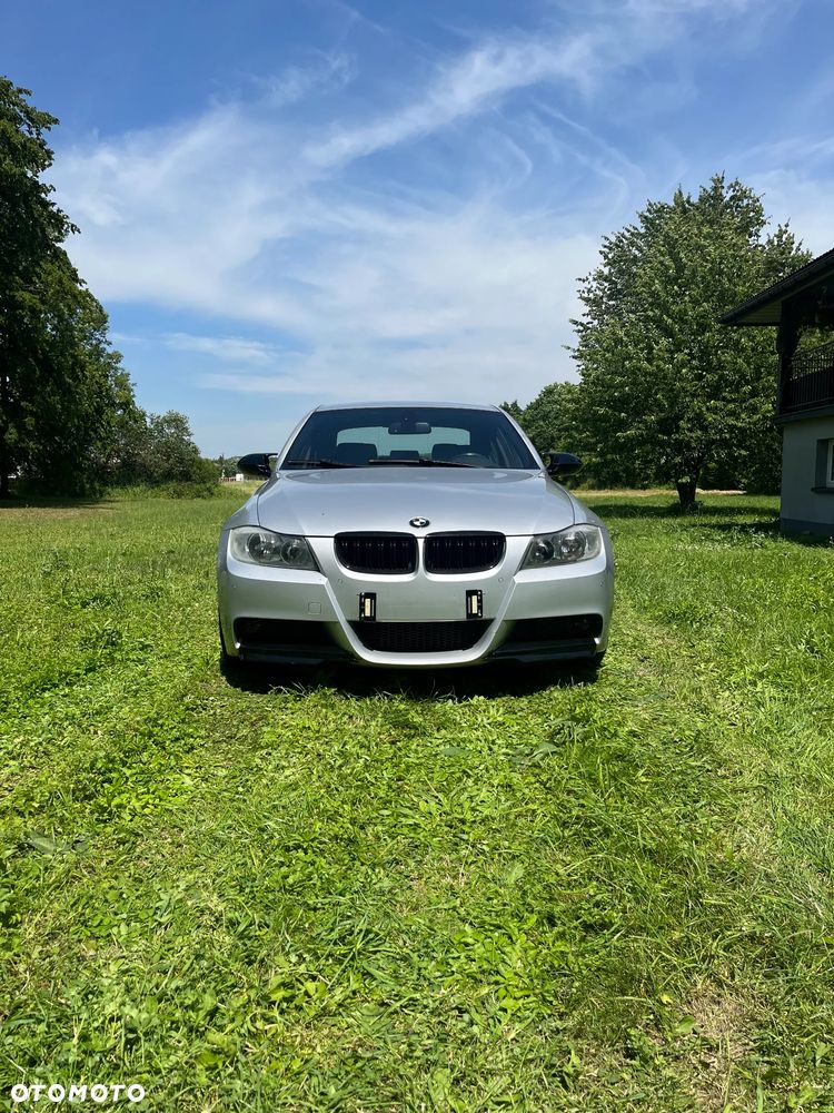 BMW Seria 3 318i Edition Sport - 4