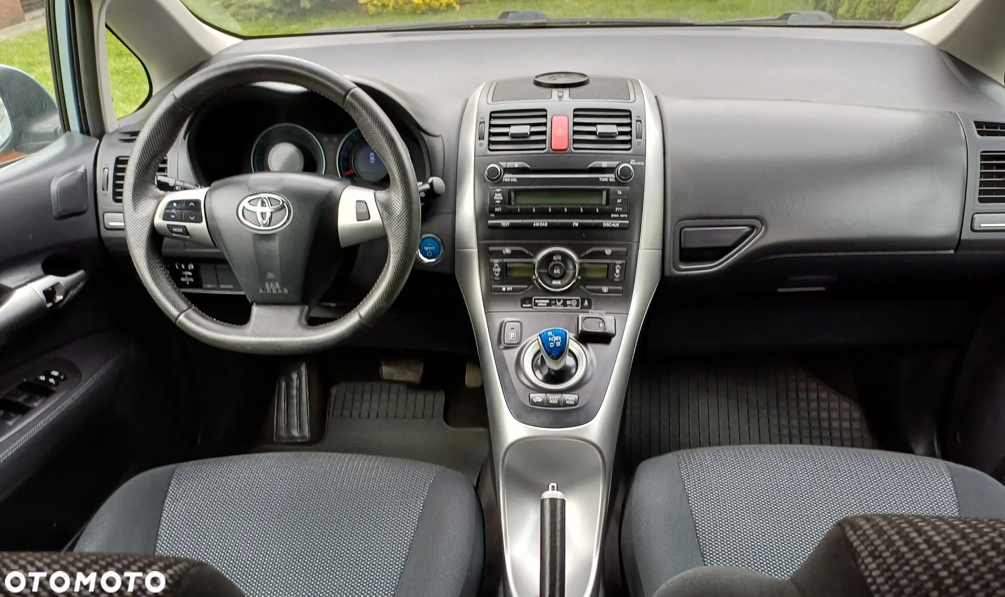 Toyota Auris 1.8 HSD Prestige - 16