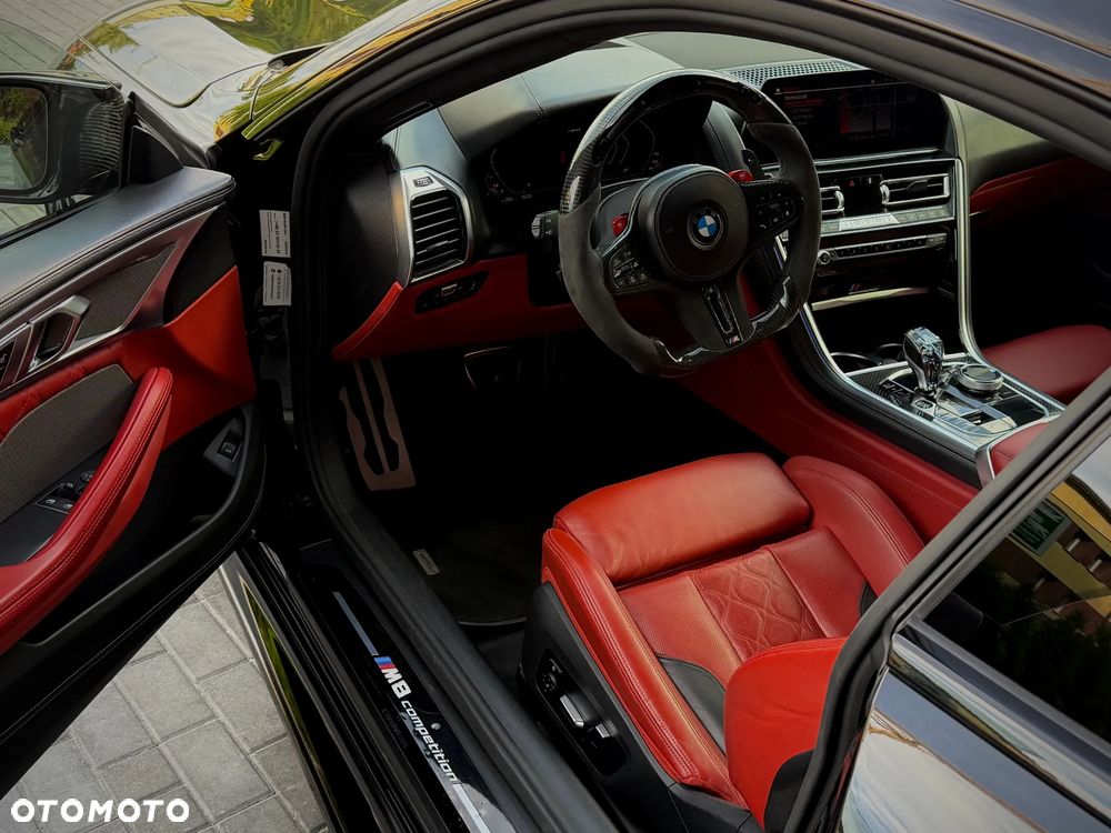 BMW Seria 8 - 16