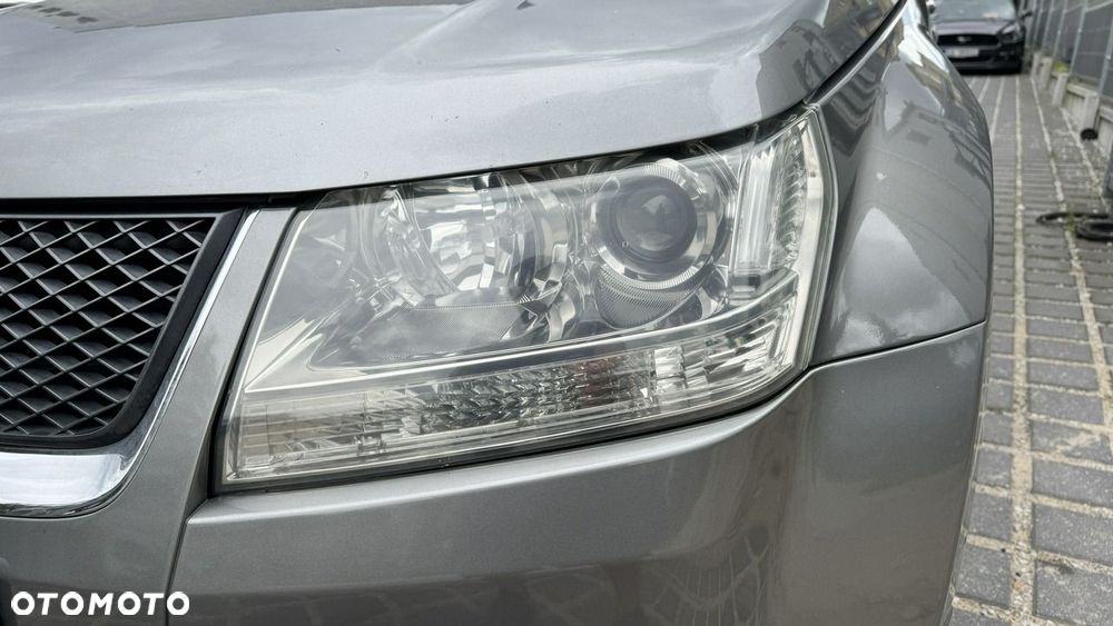 Suzuki Grand Vitara - 29