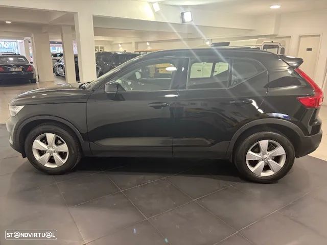 Volvo XC 40 1.5 T2 Momentum Plus - 17