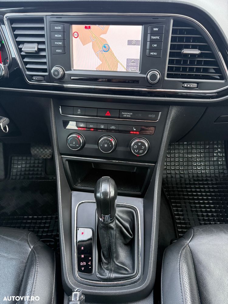 Seat Leon 1.6 TDI DPF Ecomotive DSG Style - 16