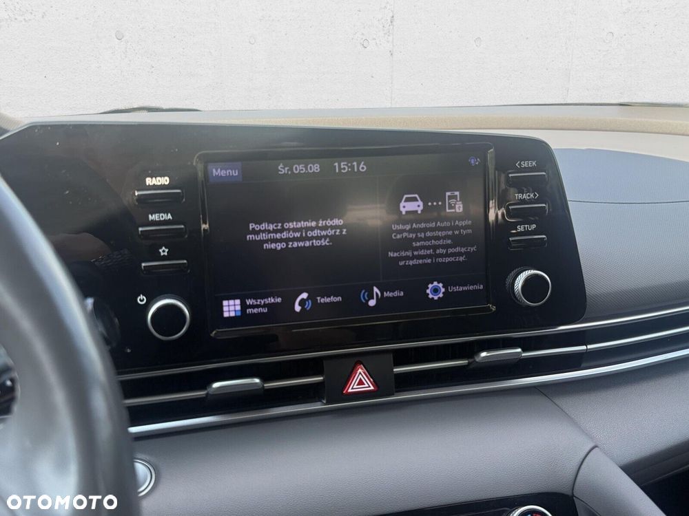 Hyundai Elantra 1.6 Smart - 20