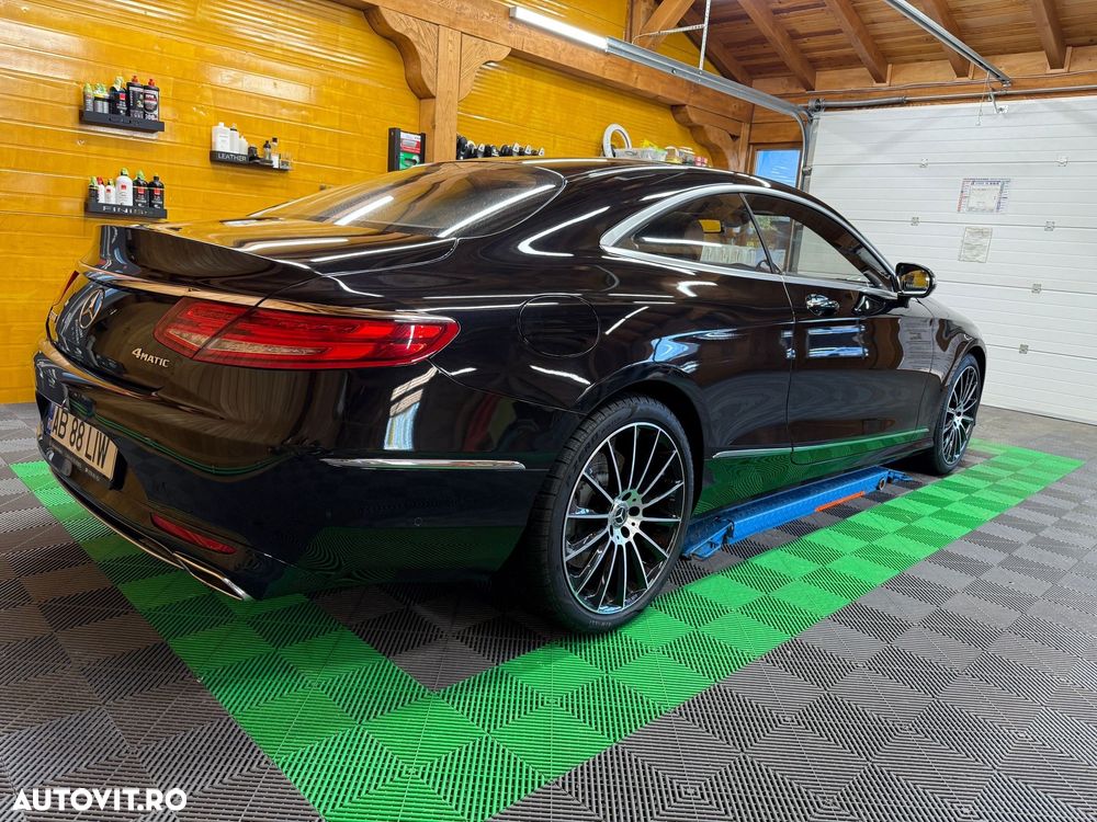 Mercedes-Benz S 500 4MATIC Coupe Aut - 3