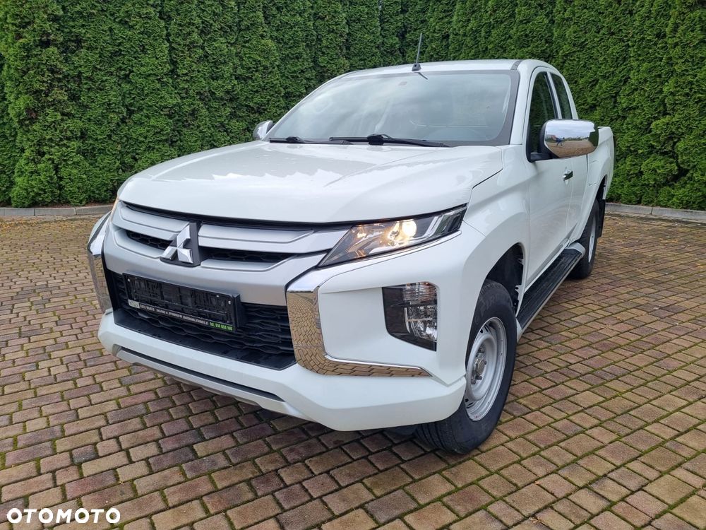 Mitsubishi L200 Pick Up 4x4 S&S Double Cab Intro Edition - 4