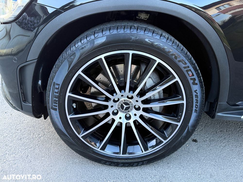 Mercedes-Benz GLC 300 4MATIC 9G-TRONIC AMG Line Plus - 8