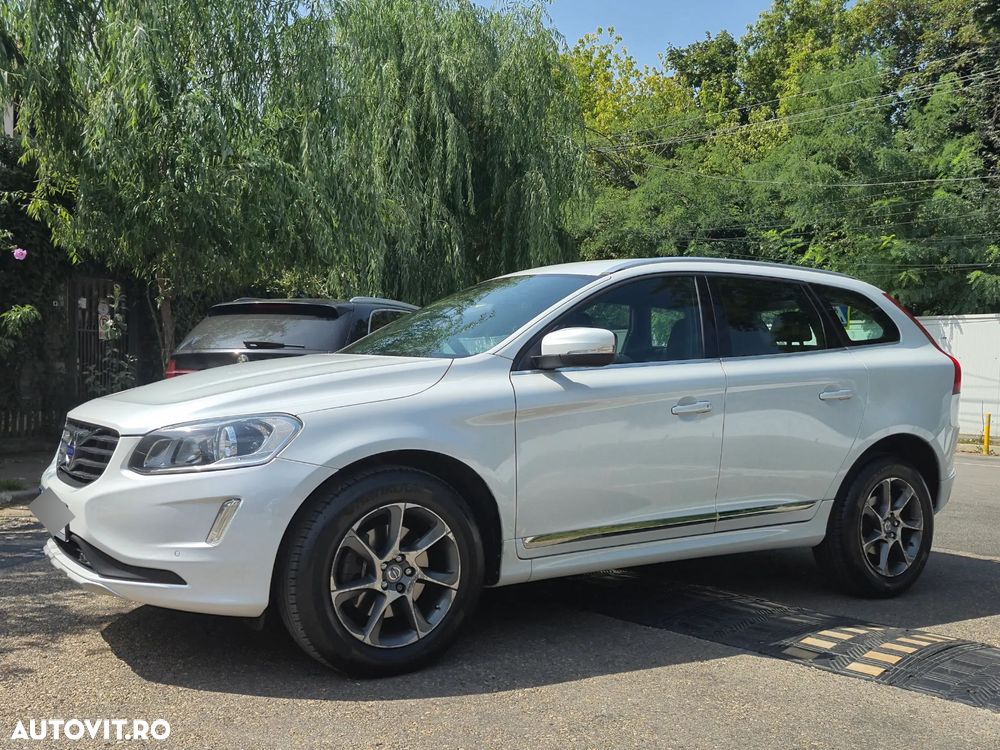 Volvo XC 60 D5AWD Start-Stop Summum - 2