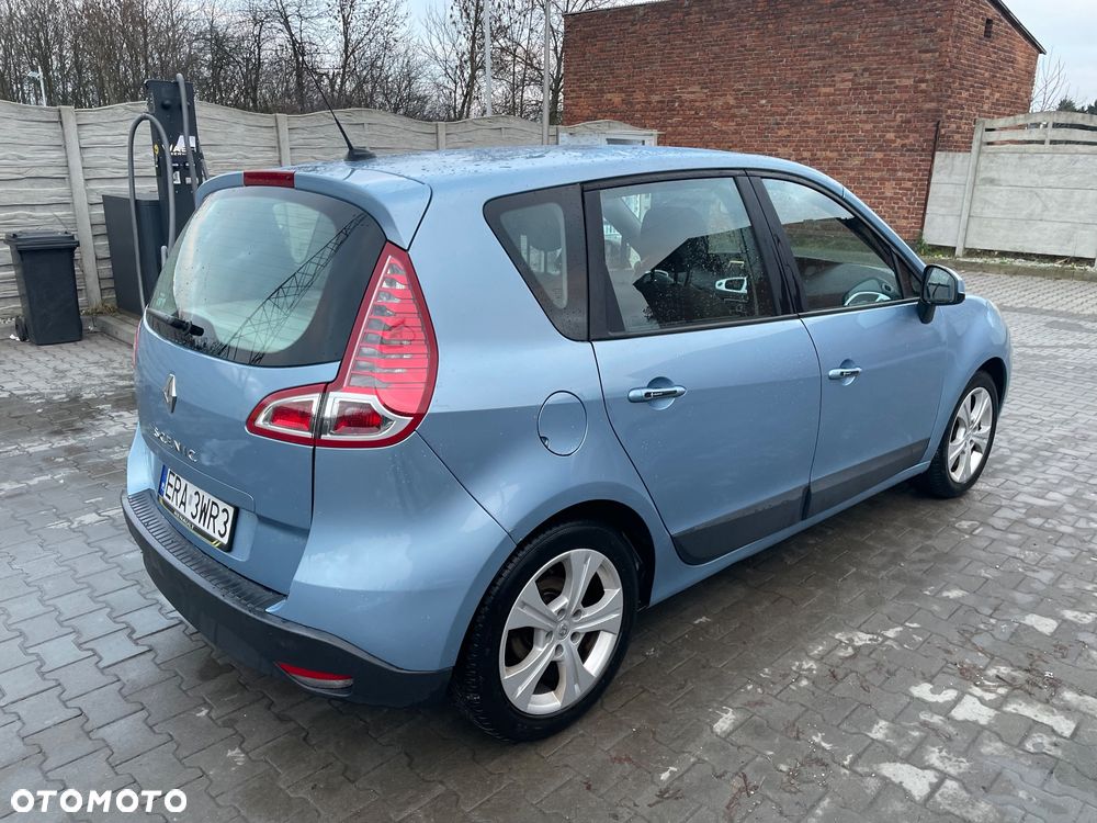 Renault Scenic 1.6 16V Authentique - 5