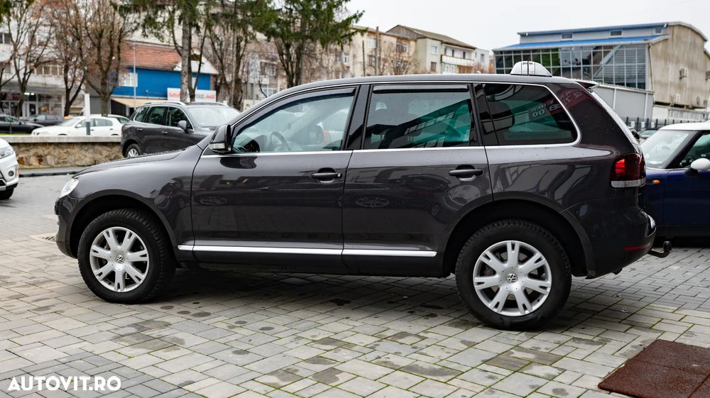 Volkswagen Touareg - 11