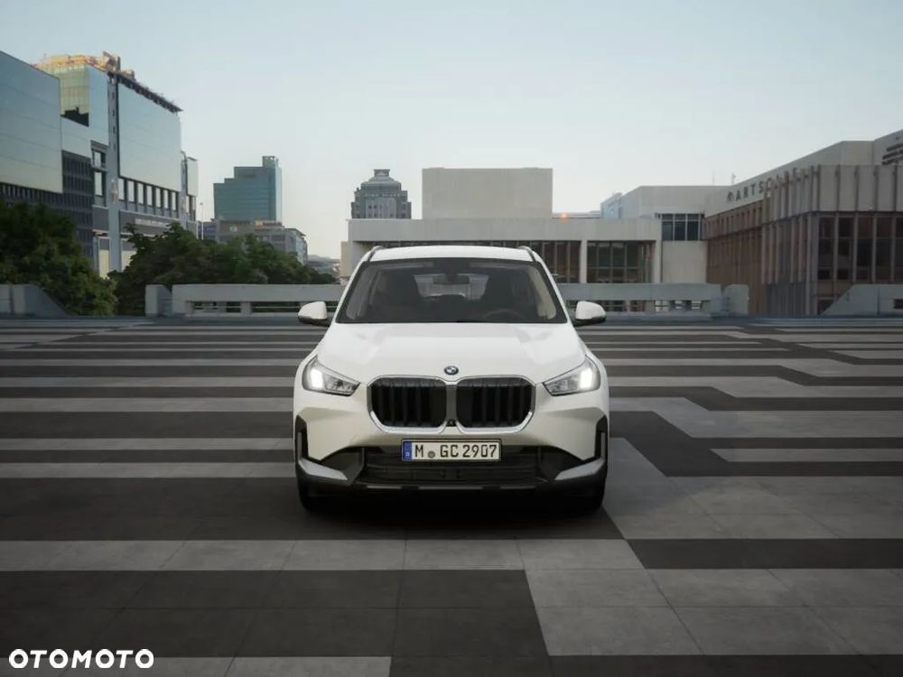 BMW X1 - 3