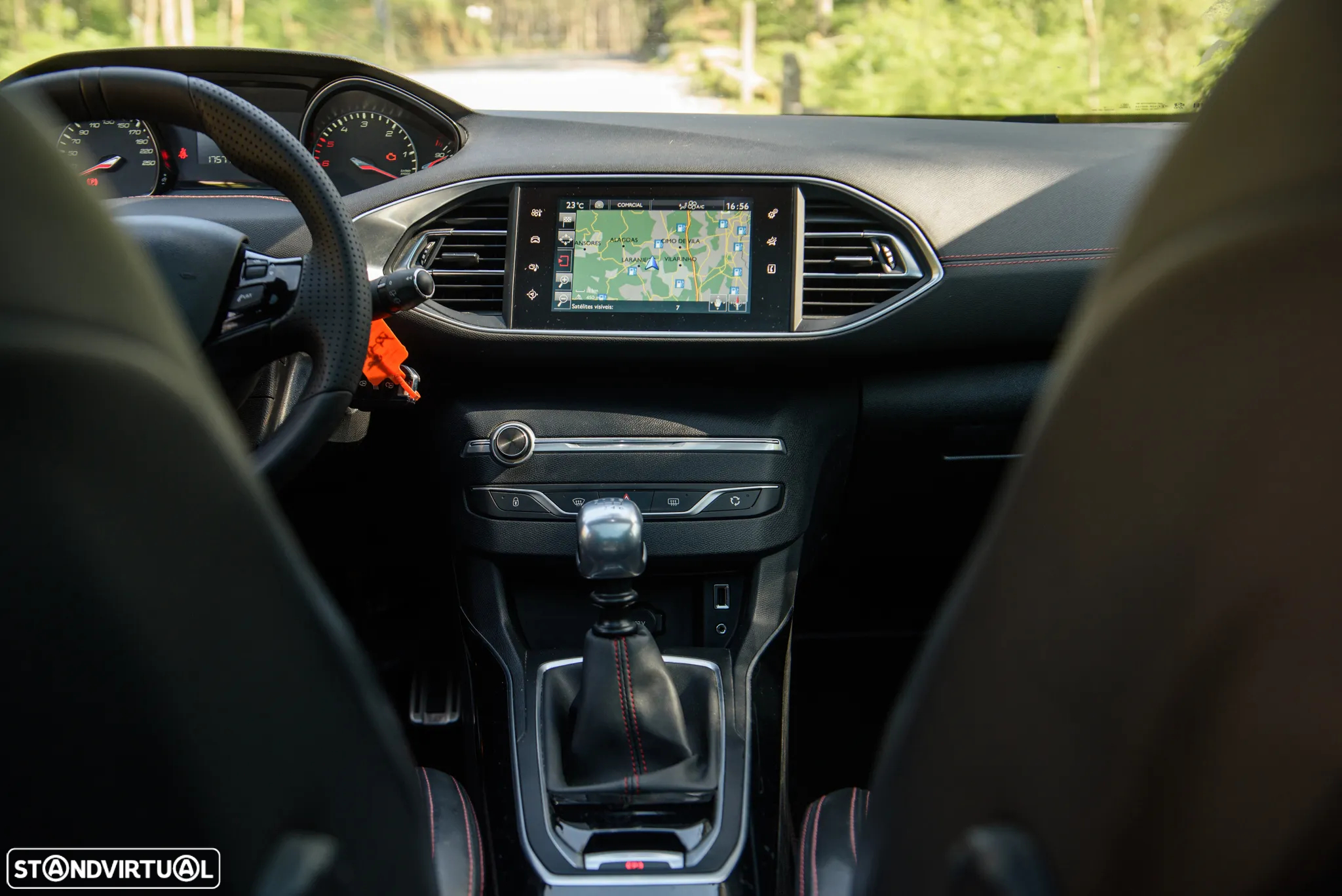 Peugeot 308 SW 2.0 BlueHDi GT Line - 37