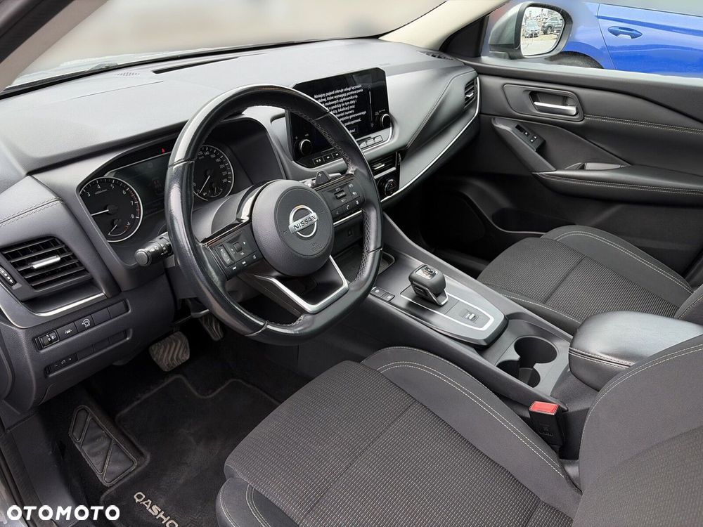 Nissan Qashqai 1.3 DIG-T N-Connecta DCT - 10