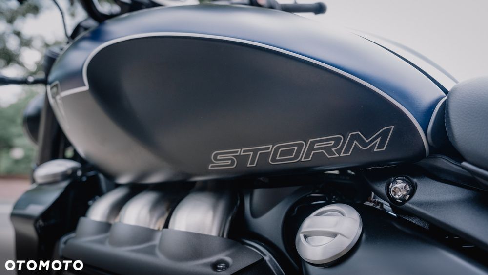 Triumph Rocket - 37